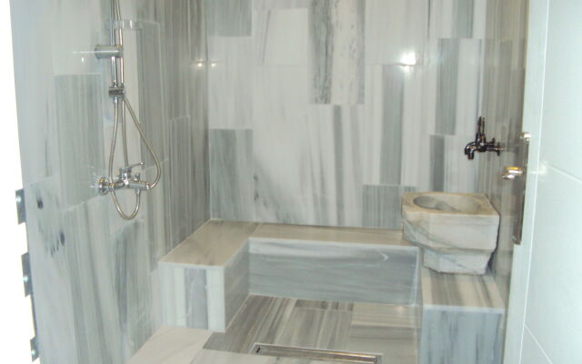 oldmile palace hotel