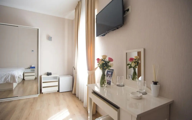 Отель Grand Hotel Luna