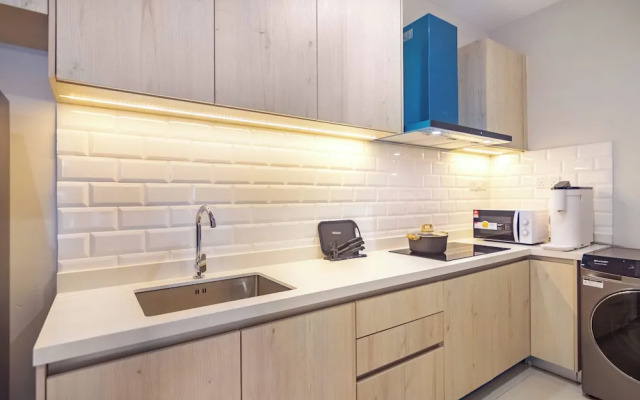 Iconic Regency by Stellar ALV