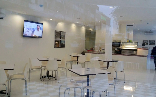 Hotel Zing Phnom Penh