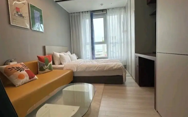 The Bayment Residence