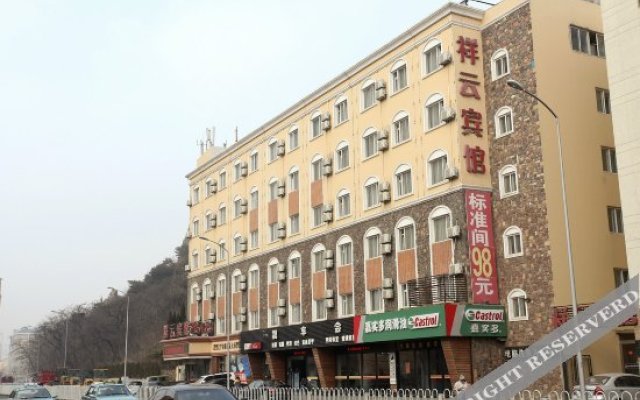 Dalian Xiangyun Hotel