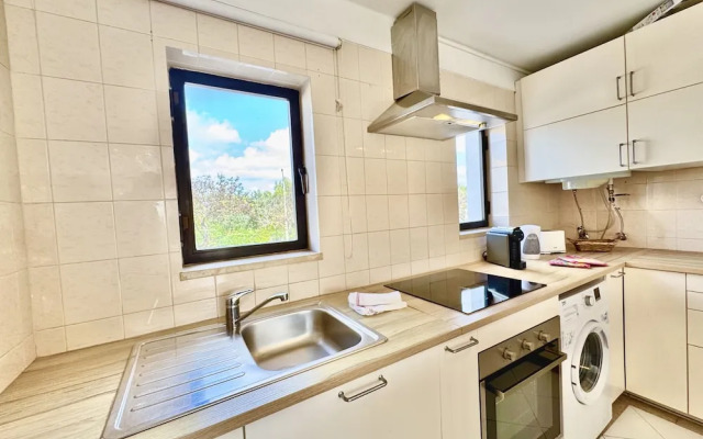 Vilamoura Central 11 With Pool by Homing