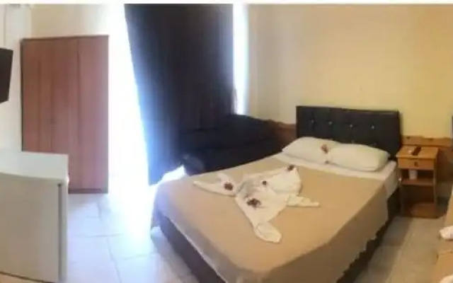 Deniz Hotel