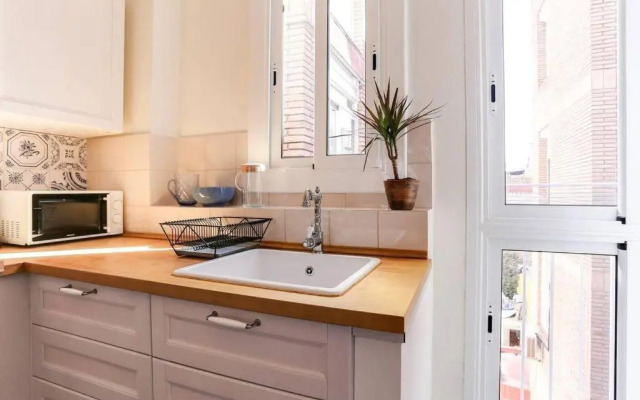 Stylish 2 Bdr apartment in Trendy Gracia
