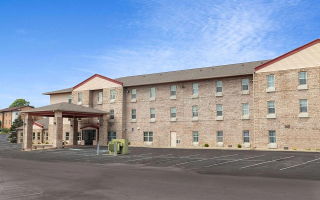 Ramada by Wyndham Sellersburg/Louisville North