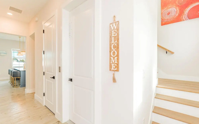 Premier Island Escape