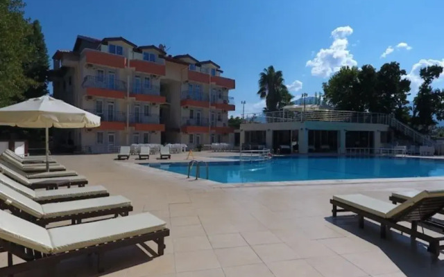 Grand Cınar Hotel