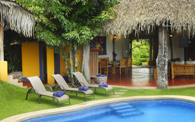 Punta Islita, Autograph Collection