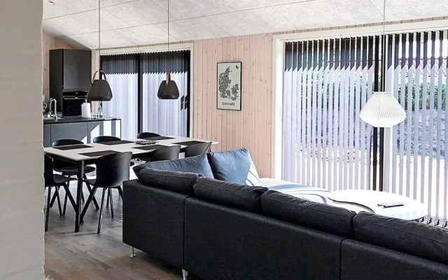 Modern Holiday Home in Jutland Near North Sea Coast - фото 3