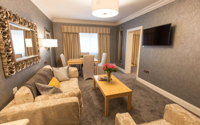 Best Western Plus White Horse Hotel