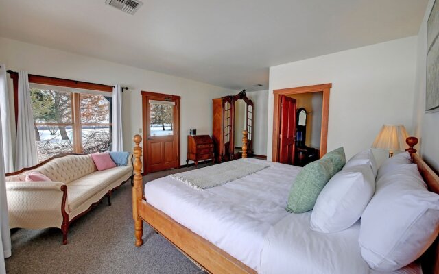 Casia Lodge and Ranch