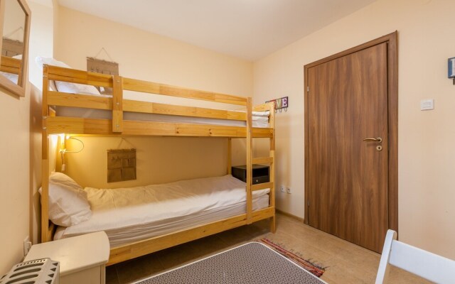 Nomado Hostel