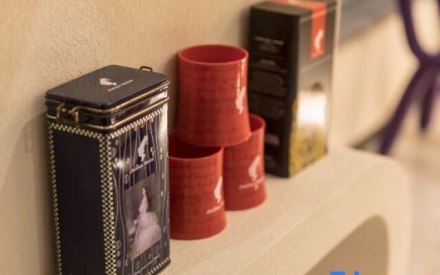 Youli Hotel (Shanghai People's Square)