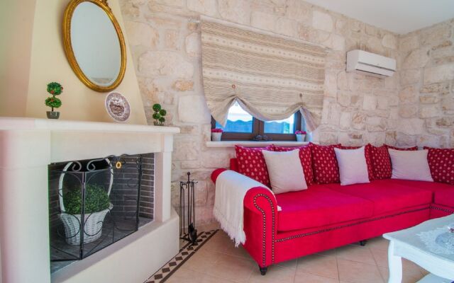 Olive Luxury Stone Villas