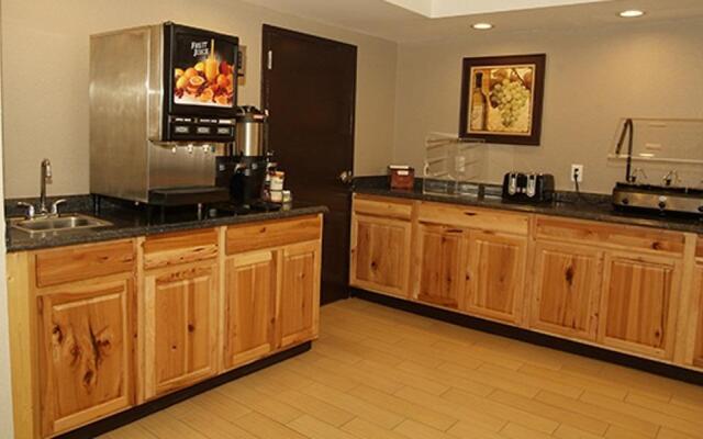 Expo Inn Hotel