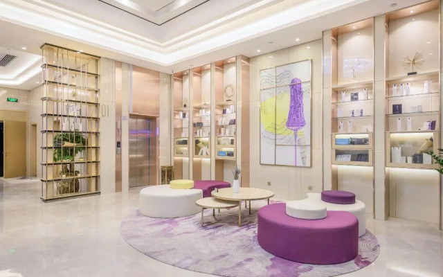 Lavande Hotel (Shenzhen Airport, Fuyong Metro Station)