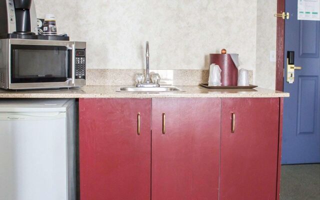 Ramada by Wyndham Nisku Edmonton Airport