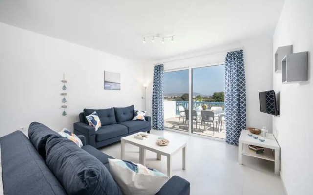 Xenos Villa 6 With a Private Pool Near the sea