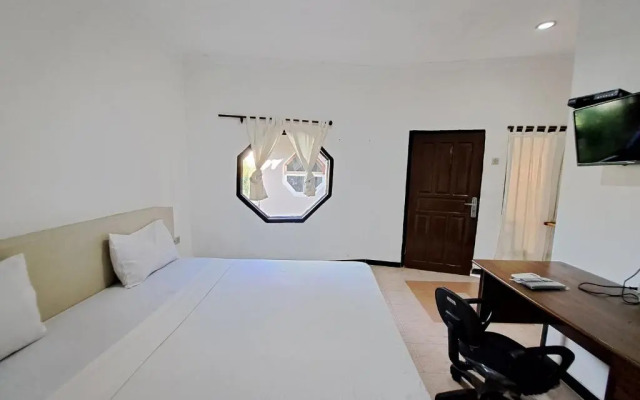 Surfers Beachfront Lombok