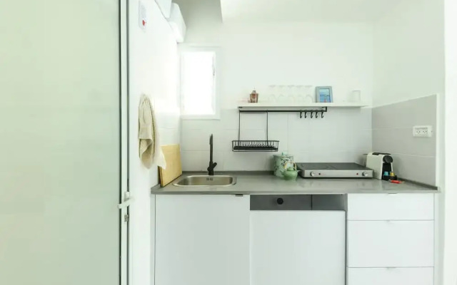 CozyStudio Apt in a vibrant neighborhood