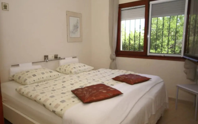 Belvilla by OYO Casa Smit