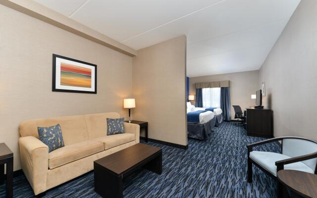 Holiday Inn Express Hotel & Suites Peekskill -Lower Hudson Valley, an IHG Hotel