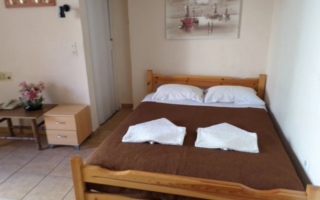 Tina Economy Hotel