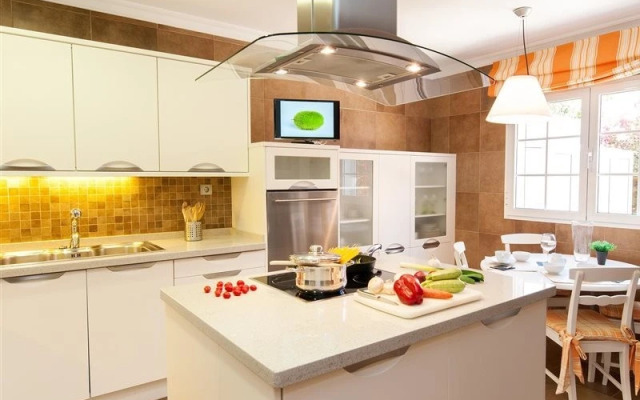 Villa Meloneras Hills 16 Holiday Rentals