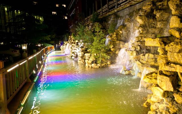 Howard Johnson Tianyuan Resort Jiuzhaigou