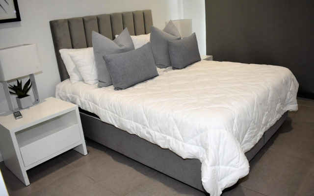 303 Pebble Beach Sibaya