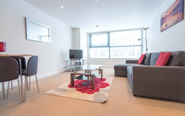 Hamilton Grace - Paramount Apartments