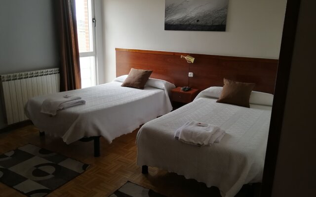 Hostal Cerecedo