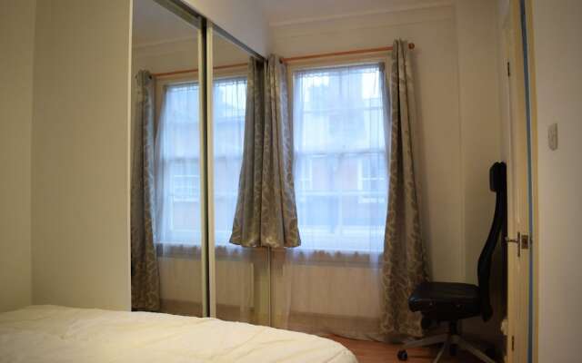1 Bedroom Flat in Covent Garden