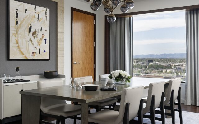 Four Seasons Denver Hotel 
