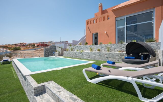 Villa Andrea, Ocean View, Heated Pool