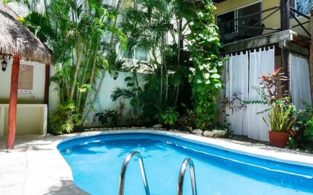 Magic Paradise A8 3 Bedroom Condo by Redawning