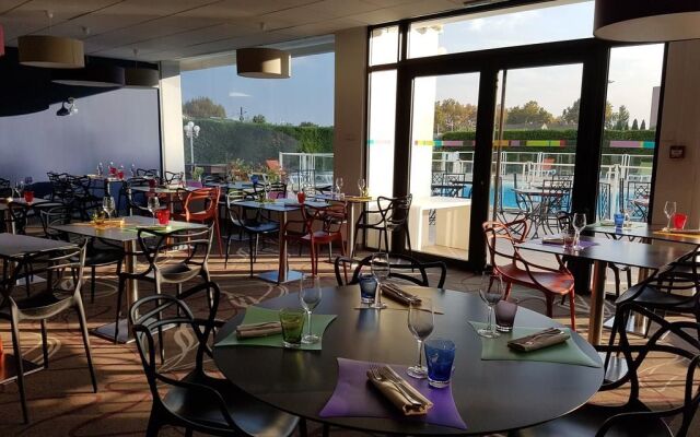 ibis Styles Arles Palais des Congrès