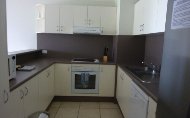 Coral Towers Holiday Suites