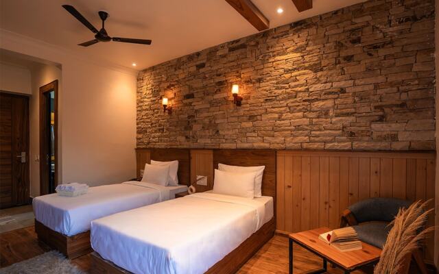 Moustache Bhimtal Luxuria, Nainital