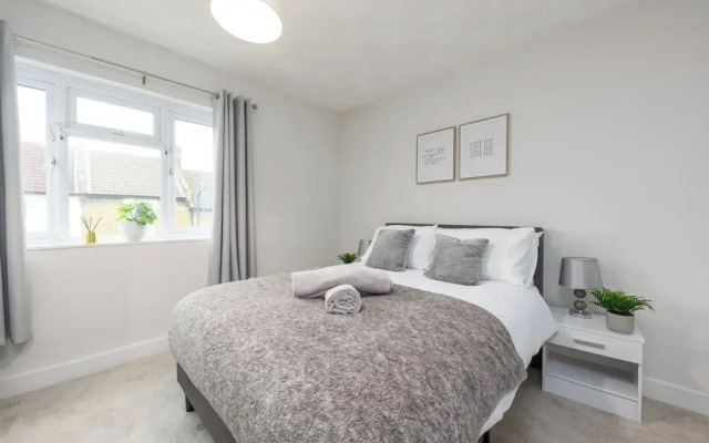 Rochester Retreat - Charming 3 Bedroom House
