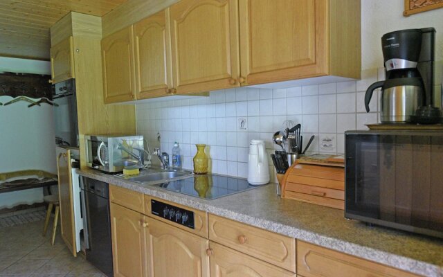 Pretty Apartment With Garden, Terrace, Garden Furniture, BBQ