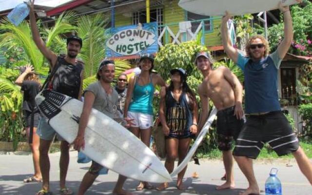 Coconut Hostel Playa Estrella