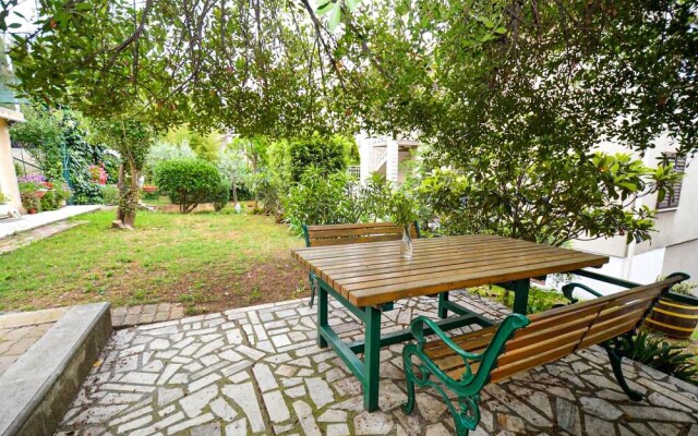 Nice Apartment in Pula With 2 Bedrooms and Wifi