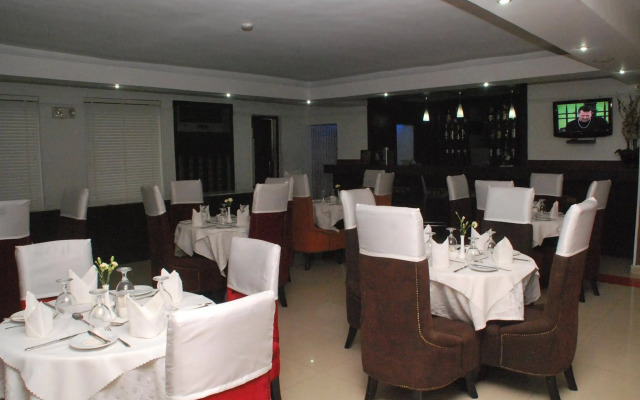 Starfire Hotel