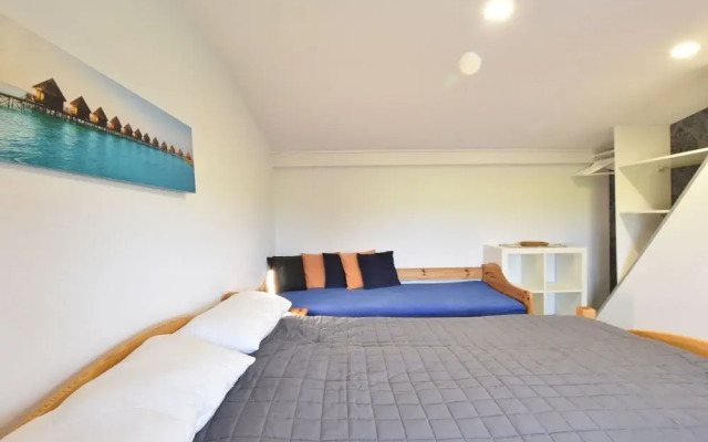 Comfortable Apartment in Steffenshagen with Garden