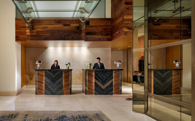 The Ritz-Carlton, Toronto