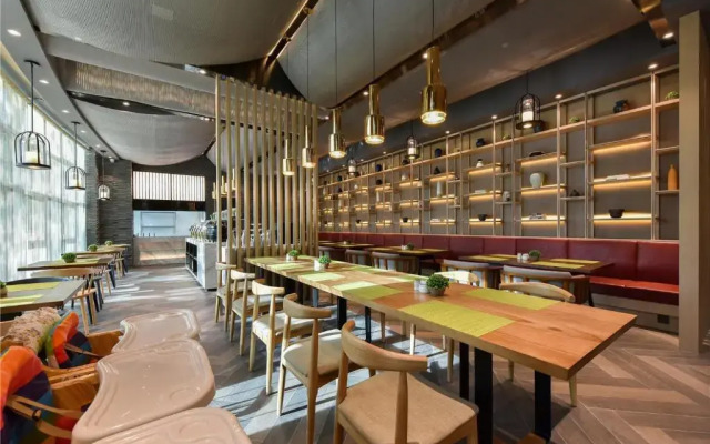 Atour Hotel Headquarter Base Beijing