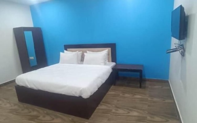 Hotel Royal Inn