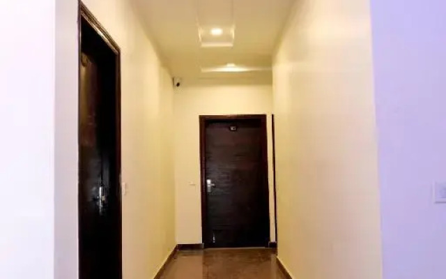 Hotel Ira Mansarovar